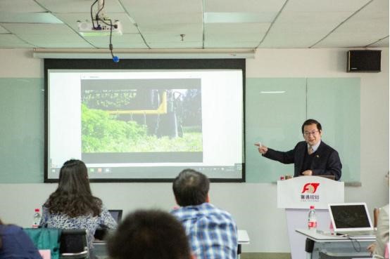 1539831647772334.jpg 2.jpg