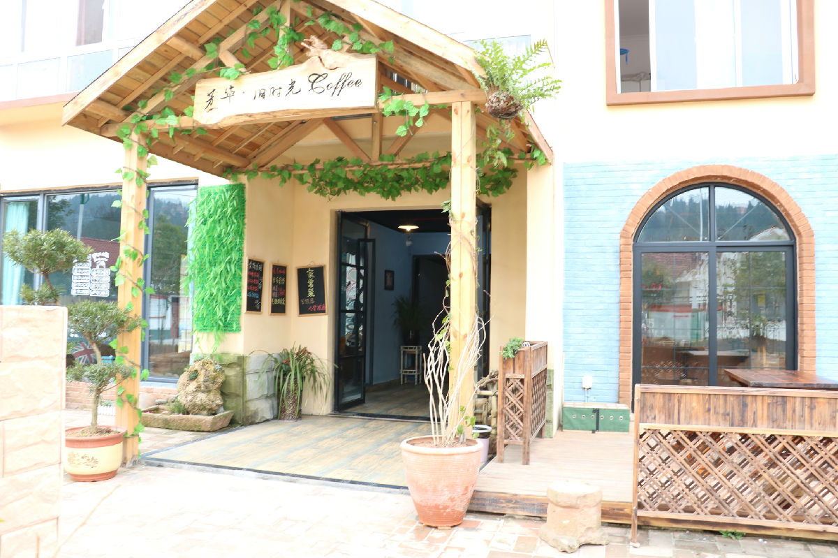 東湖鄉(xiāng)高槐村咖啡小鎮(zhèn) (27)_看圖王.jpg